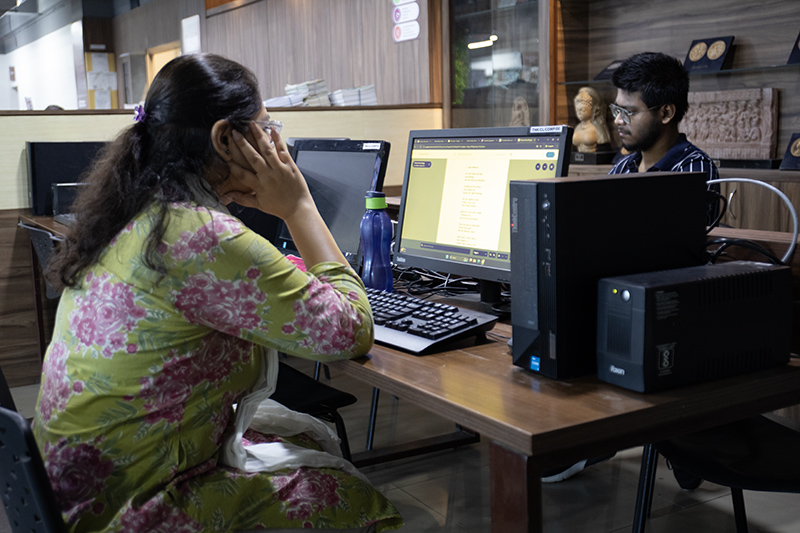 THK Jain College LIbrary