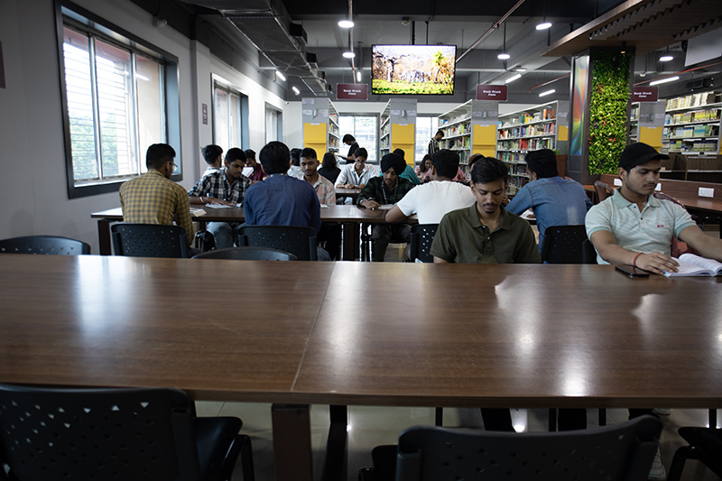 THK Jain College LIbrary